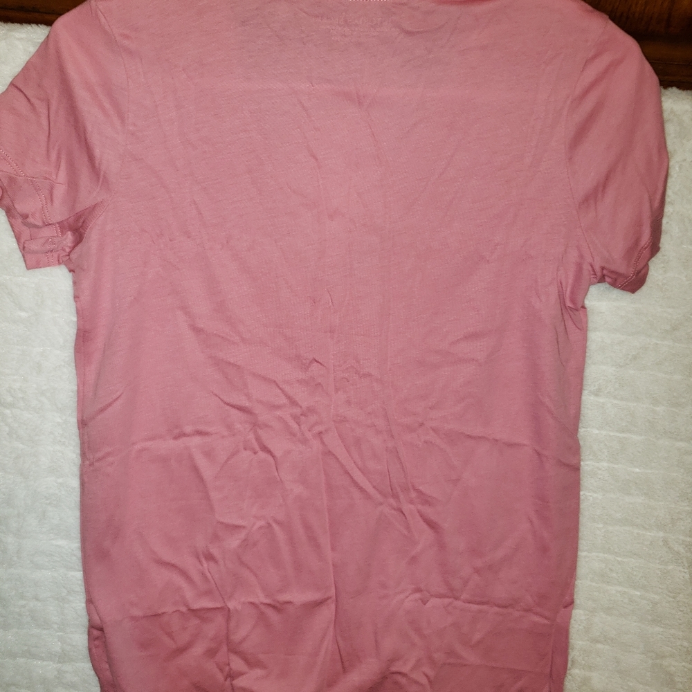 V-Neck - Picture 2 of 3